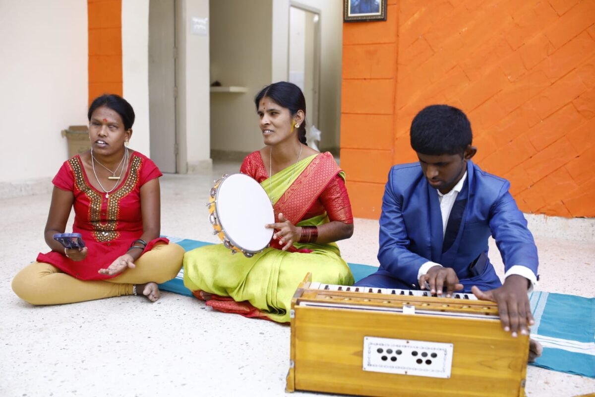 WhatsApp Image 2025-10-08 at 10.16.20 PM